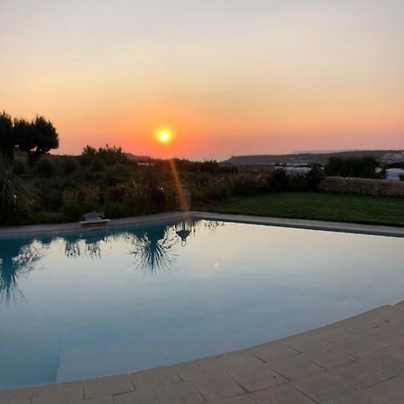 Sunset Oasis Villa L-Imgarr Luaran gambar