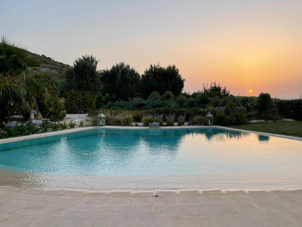 Sunset Oasis Villa L-Imgarr Luaran gambar